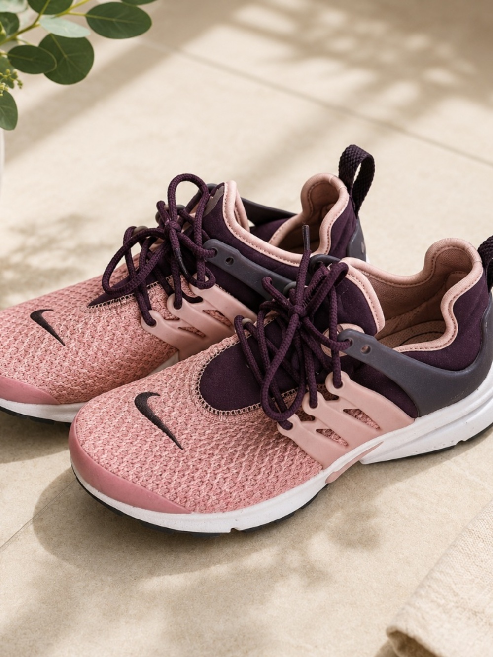 Nike Air Presto Women's Sz 6 Mesh Flyknit Particle Pink/Port Wine Burgundy